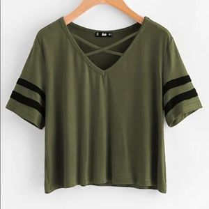 NWT Greeen & Black T